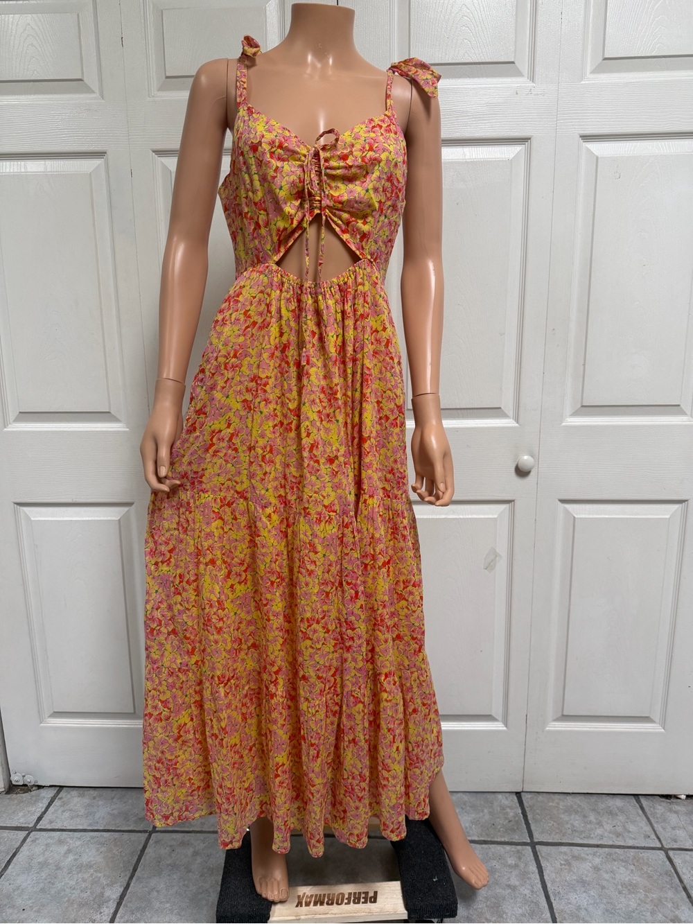 Banjanan Pink and Yellow Floral Tie-Front Maxi Dress Women’s Size Small - Picture 14 of 15